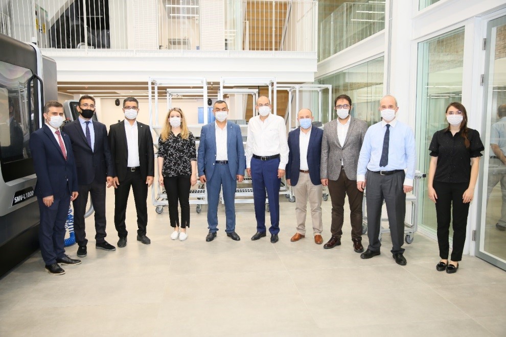 Başkanlar Kayseri Model Fabrika’yı (KMF) Ziyaret Etti